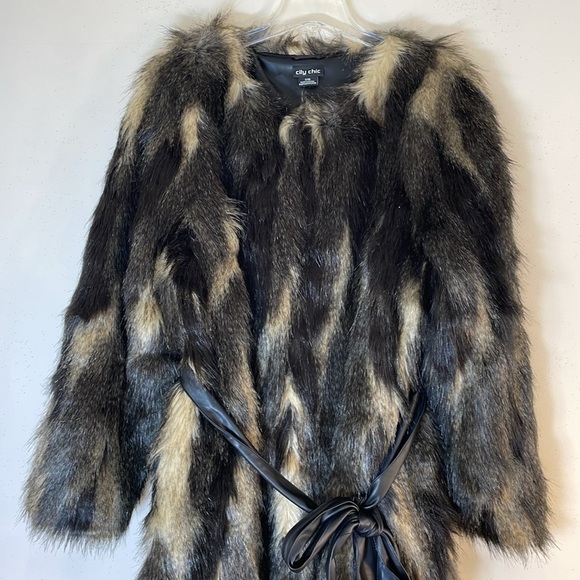 NWT. City Chic 70’s Diva Jacket. 16. - Picture 5 of 14